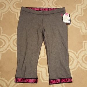 Under Armour crop leggings